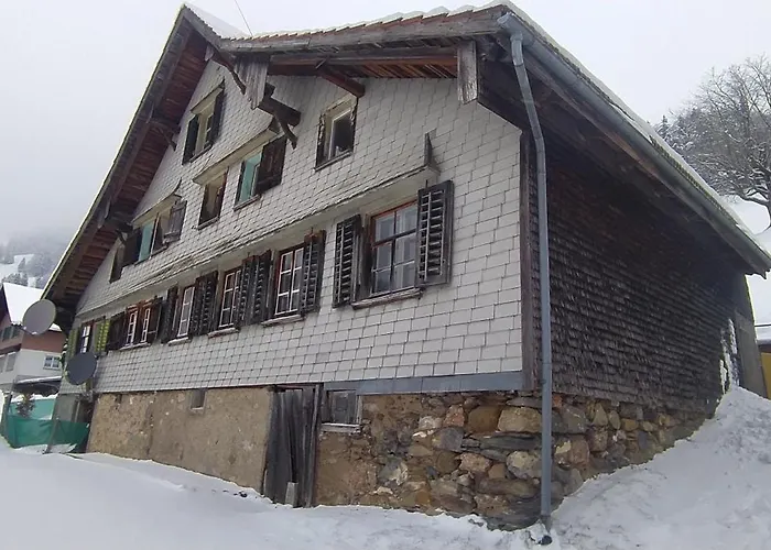 Dom Wiejski Artur Goldingen