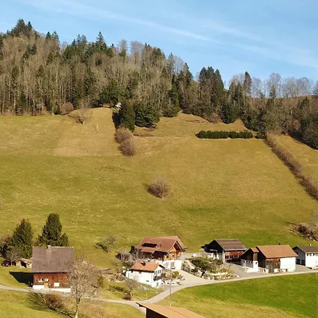 Dom Wiejski Artur Kwatera prywatna Goldingen